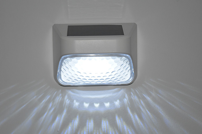 سهلة التثبيت مصابيح الحديقة السطحية 150mA 6 أجزاء LED للسياج الخارجي ساحة