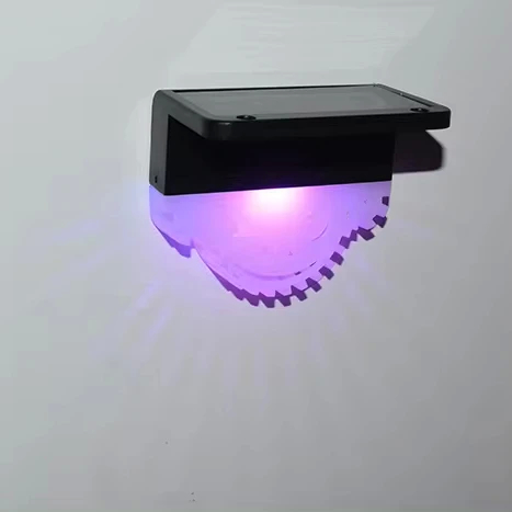 مصابيح الحديقة LED تعمل بالطاقة الشمسية مع الوميض المستمر والأنماط المتلاشية لوحة السيليكون الأحادي