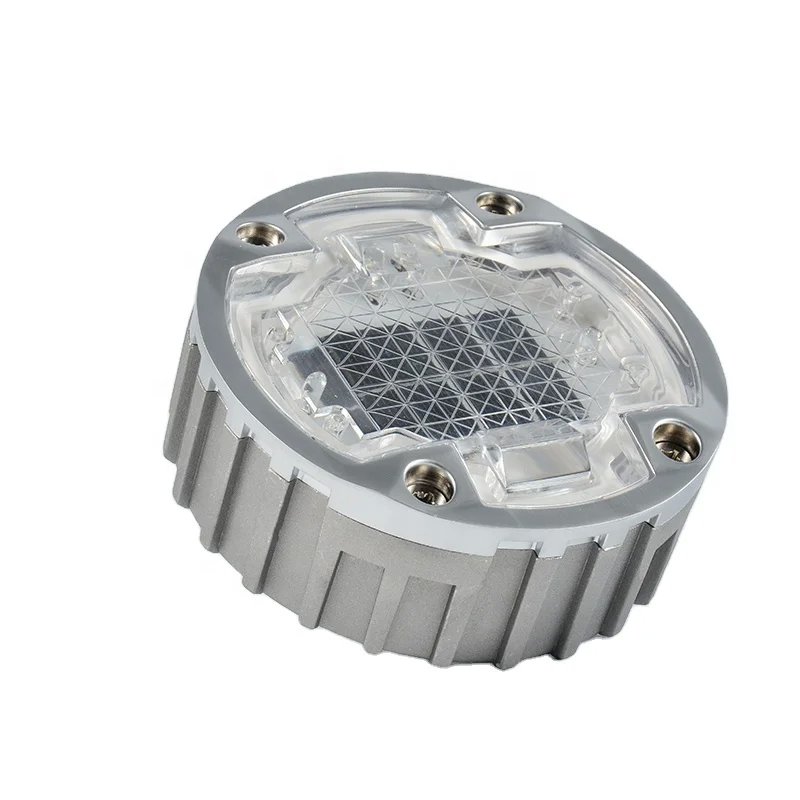 شمسي LED سبائك الألومنيوم الكمبيوتر الطرق العقاب IP68 مقاوم للماء مستوى 2V الجهد 0.825KG مصدر الضوء