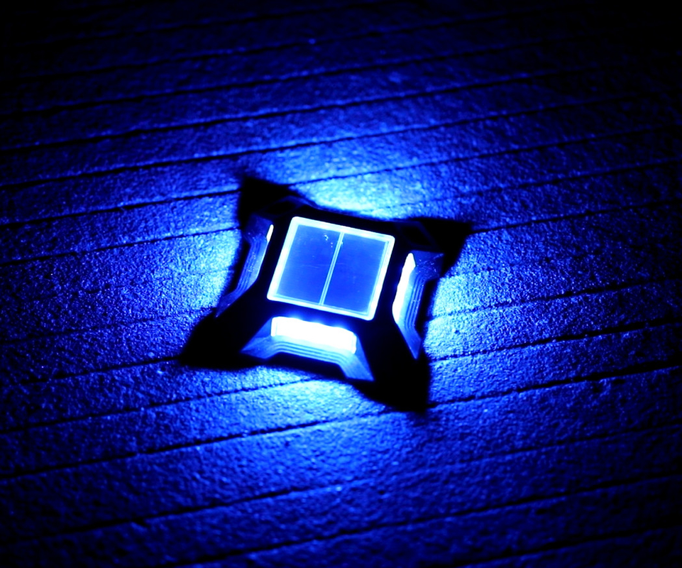 ألومنيوم الطابق الشمسي الخارجي الضوء الحديقة الزخرفية LED خطوة الضوء رصيف الضوء لمسبح العشب