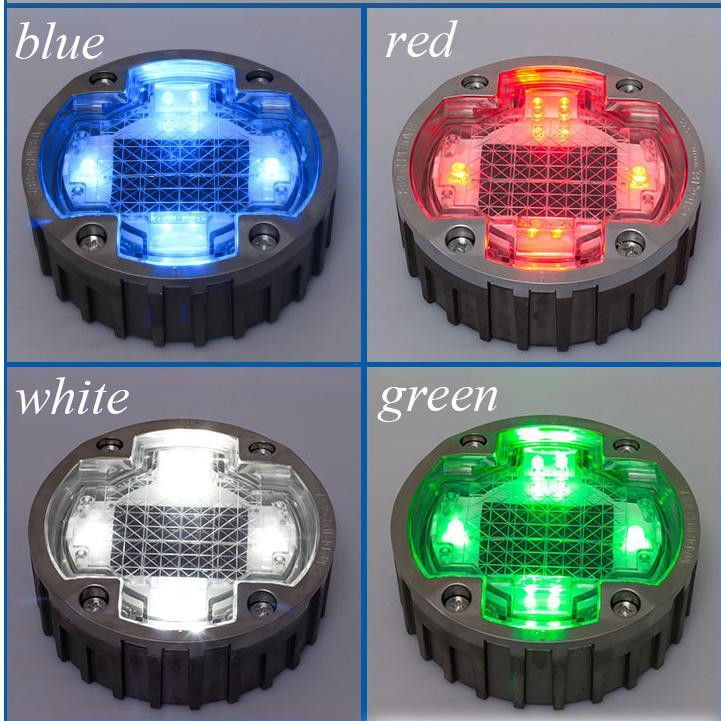 بطارية Ni-Mh الطاقة الشمسية LED الطرق 825G 72 ساعة وقت العمل لتحسين سلامة الطريق