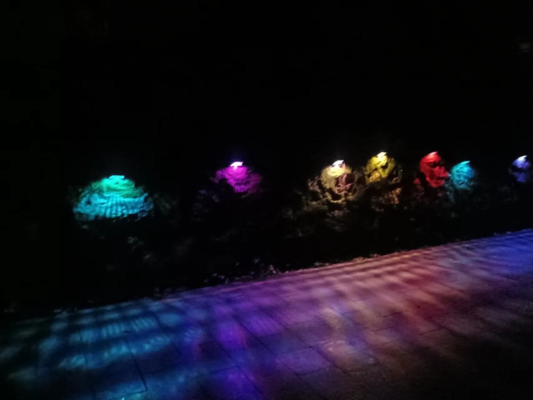 مصابيح LED الحديقة الدائمة 150g مع بطارية بطارية الليثيوم الثلاثية 3.7V / 51200MAH