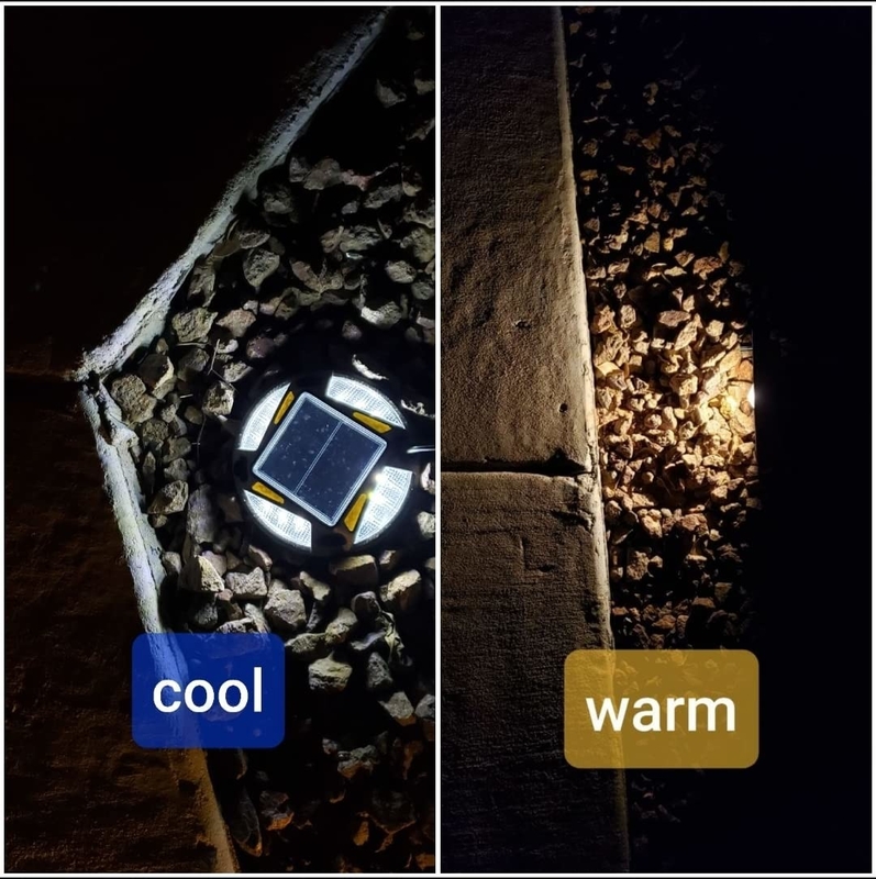 IP67 ضوء رصيف شمسي مضاد للماء LED -20C ~ 60C نطاق درجة الحرارة مع تركيب المسمار