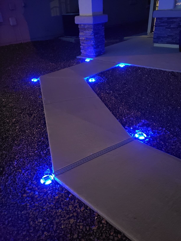IP67 ضوء رصيف شمسي مضاد للماء LED -20C ~ 60C نطاق درجة الحرارة مع تركيب المسمار