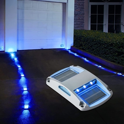 تثبيت المسمار تعمل بالطاقة الشمسية مصابيح رصيف LED IP68 مقاومة للماء 7.1 X 5.3 X 4.3 بوصة